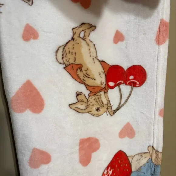 Peter Rabbit Beatrix Potter Valentines Day Blanket Strawberry Cherry Heart NWT - Picture 6 of 8